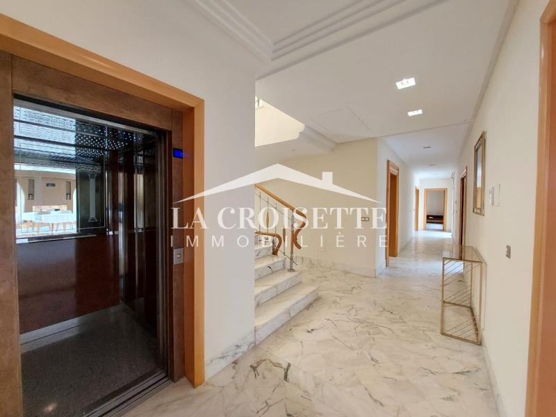 Villa de maître S+6 aux Berges du Lac 2